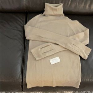 New McQueen sweater . Wool/silk